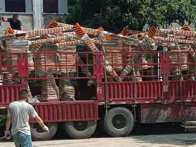 7 sett med støpe manipulatorer har blitt levert til Myanmar